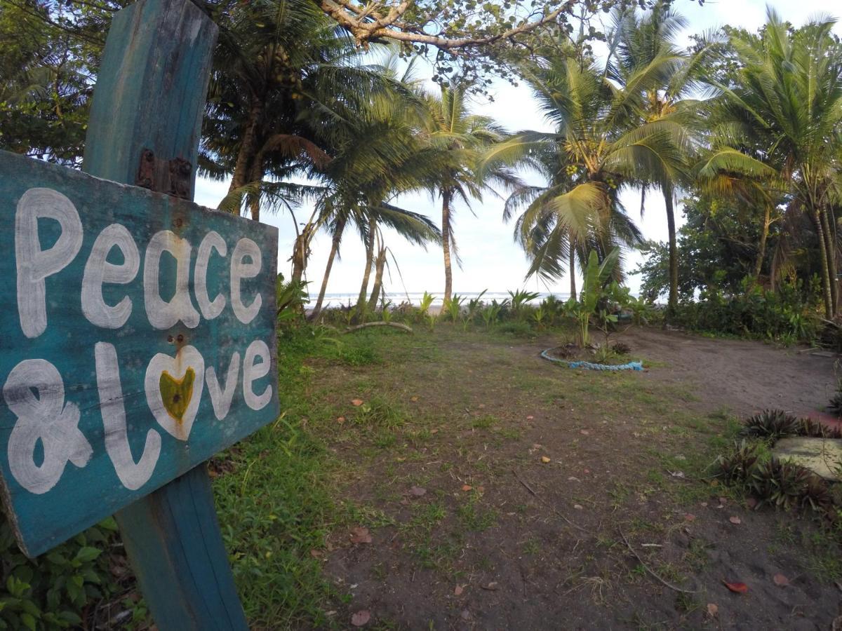 Tortuguero Adventures Beach House Екстериор снимка